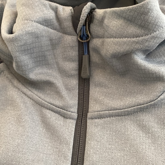 Men’s The North Face 1/2 Zip Pullover Hoodie Worn 2 times - Picture 8 of 10